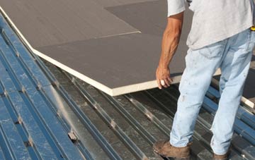 benefits of insulating Paulville flat roofing